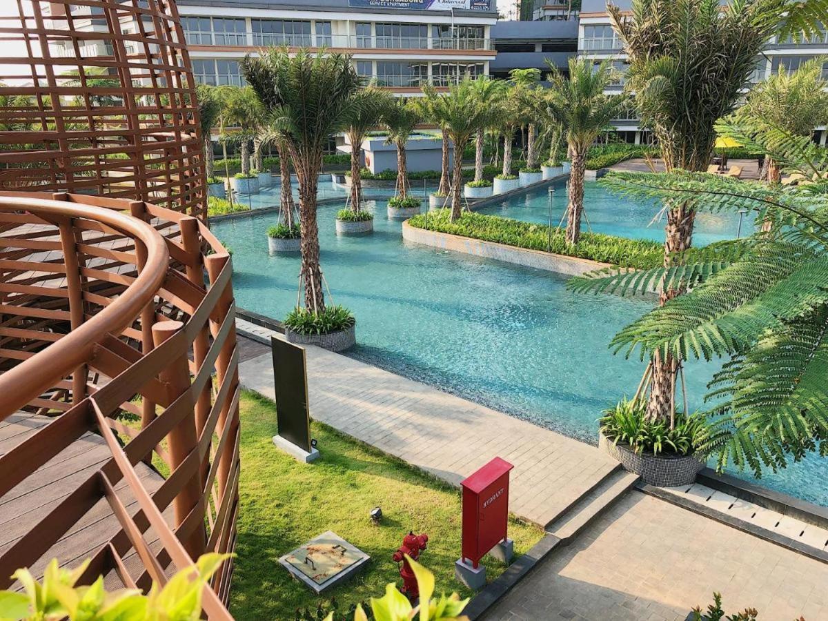 Gold Coast Apartemen Pik By Dluxx Jakarta Exterior photo