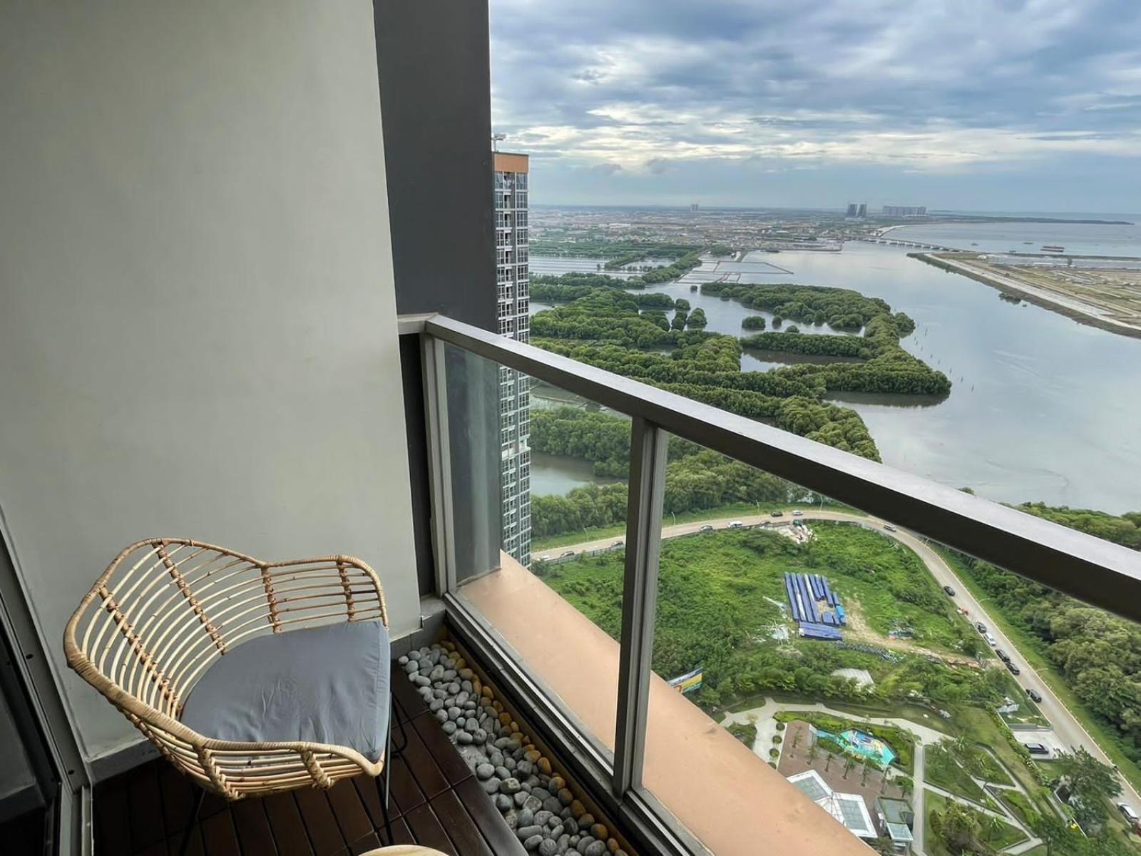 Gold Coast Apartemen Pik By Dluxx Jakarta Exterior photo